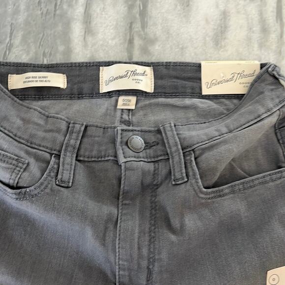 Universal Thread 0/25R Gray High Rise Skinny Slim Leg Jeans NWT - Picture 4 of 13